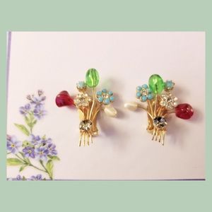 Vintage 60s Glam Multicolor Floral Spray Bouquet Clip on Earrings